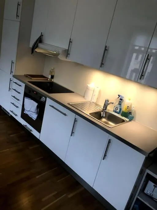 Fin Og Super Sentral Leilighet Bergen Apartamento